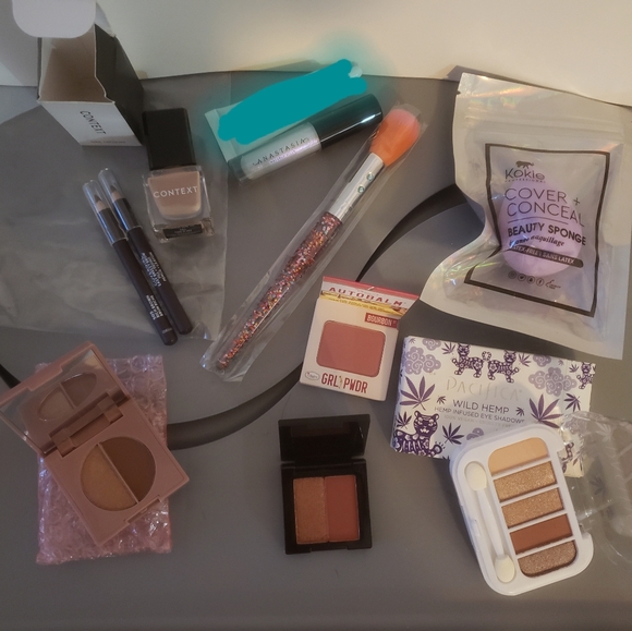 SOLDShades by shan, love you first, the balm, pacfica, anastasia, kokie, context - Picture 3 of 3
